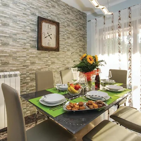 度假居 Four-bedroom In 马图利
