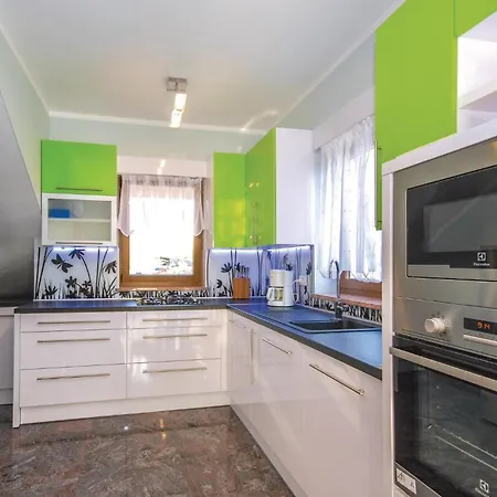 Four-bedroom In * 马图利