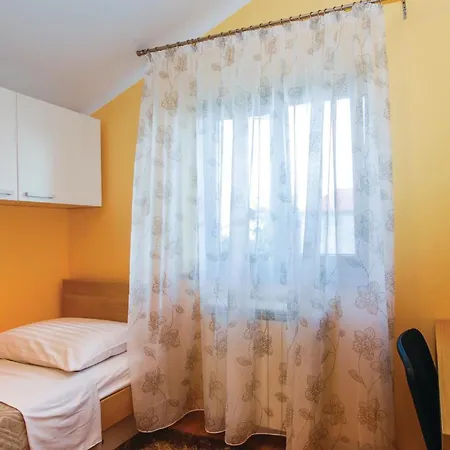 Four-bedroom In 度假居