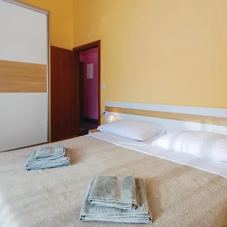 Four-bedroom In 度假居