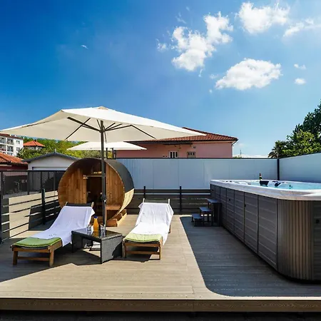 度假居 Four-bedroom In *